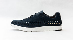 NIKE MAYFLY WOVEN QS - BLACK/BLACK - 621365 002